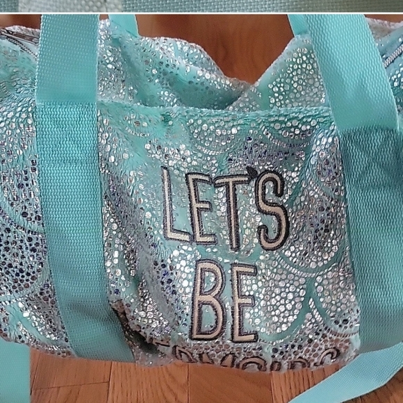 Justice duffle bag - Picture 1 of 4